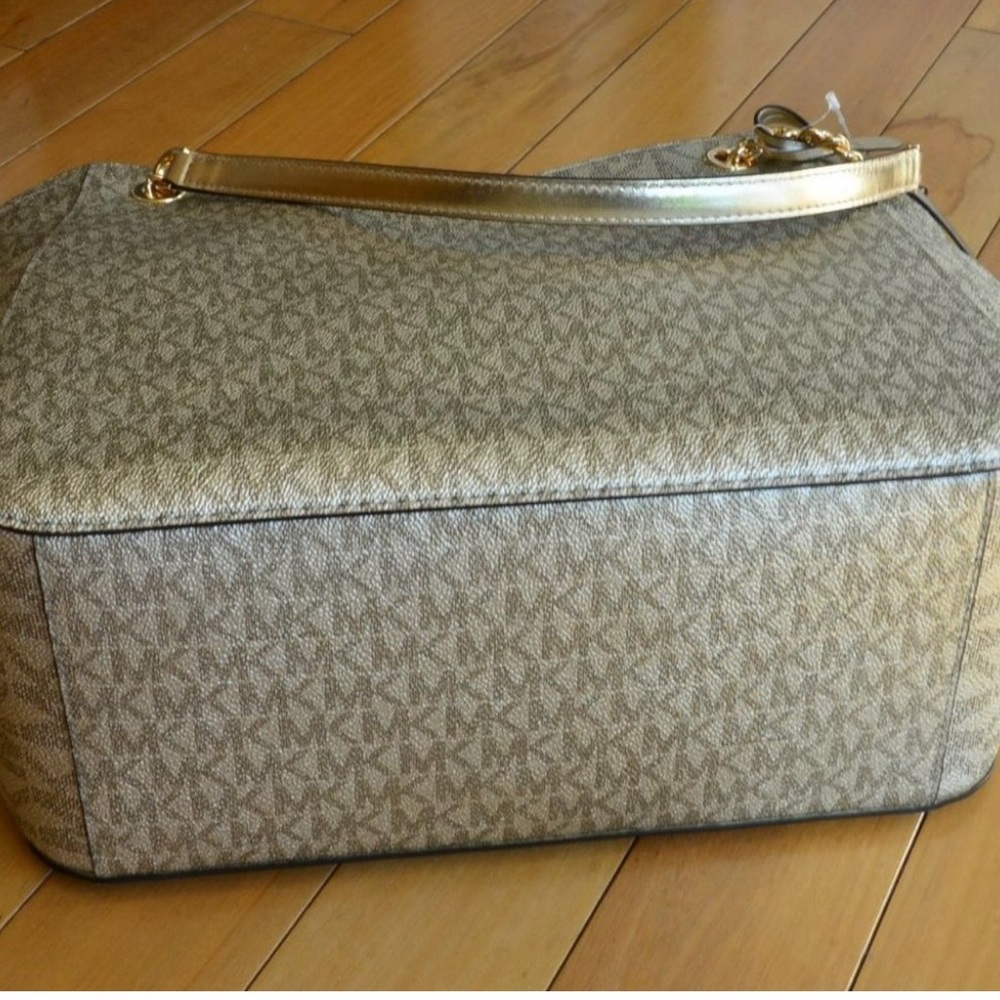 Michael Kors Beige Logo Tote with Gold Chain Straps - Picture 5 of 9
